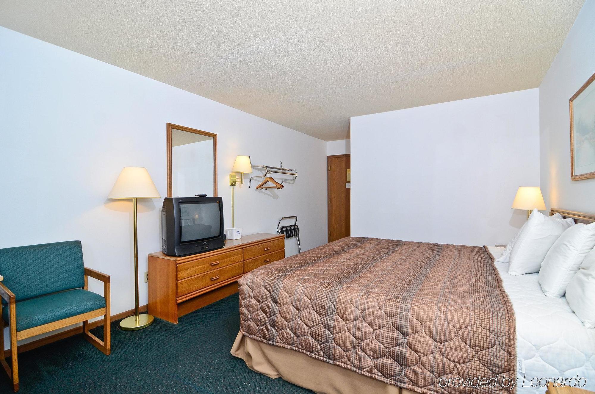 Amerivu Inn Park Falls Quarto foto